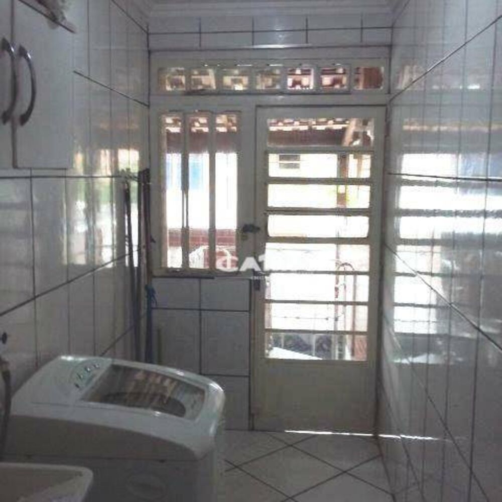 Sobrado, 3 quartos, 250 m² - Foto 2