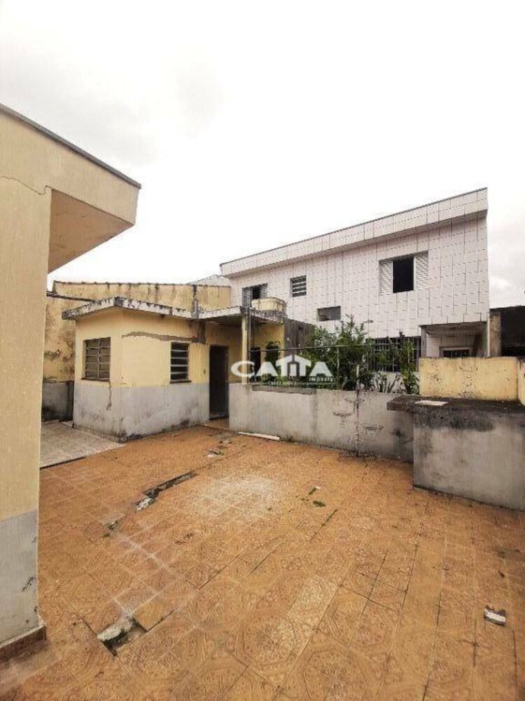 Casa, 4 quartos, 210 m² - Foto 1