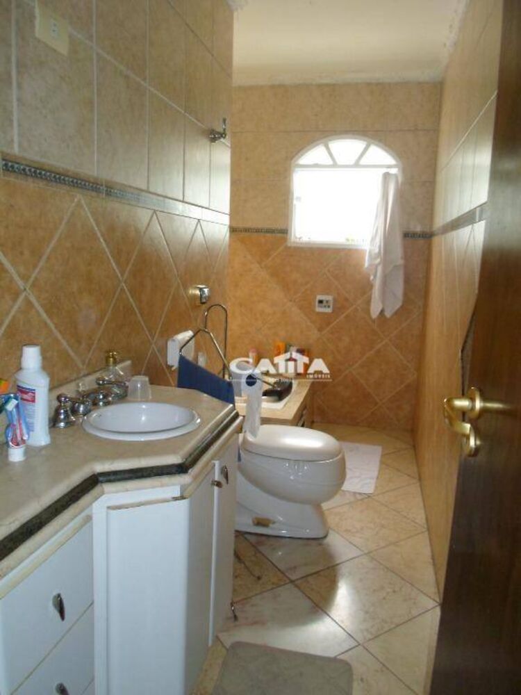 Sobrado à venda com 3 quartos, 252m² - Foto 11