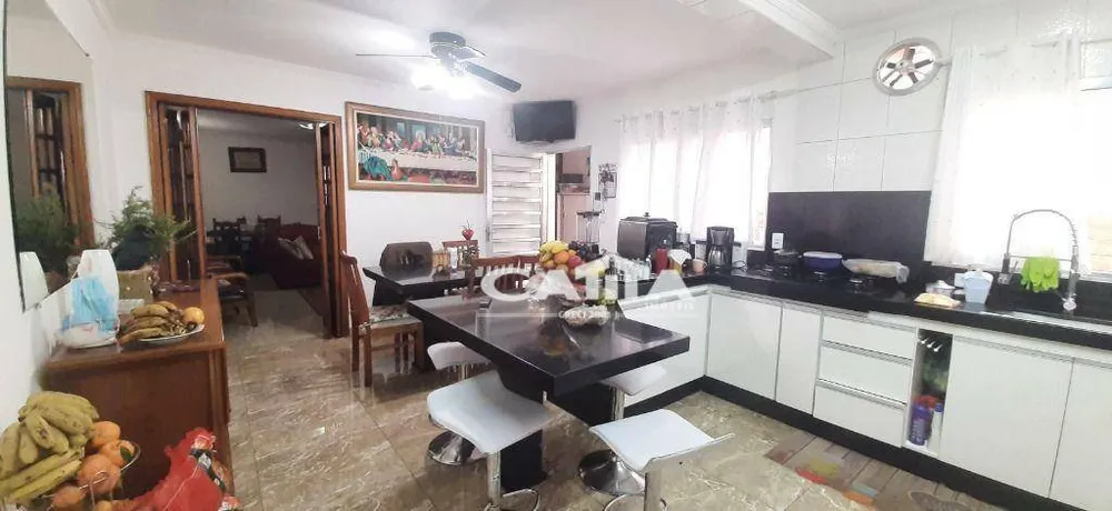 Casa, 2 quartos, 213 m² - Foto 3