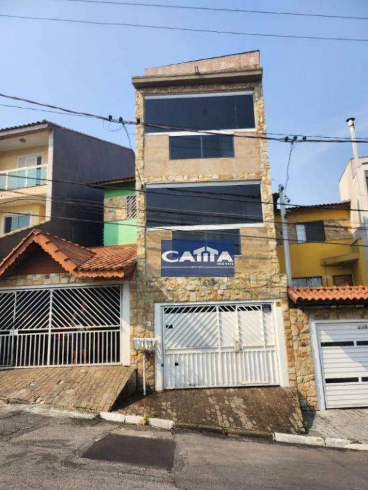 Sobrado à venda com 3 quartos, 143m² - Foto 1