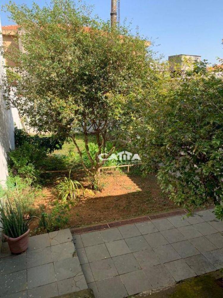 Casa à venda com 3 quartos, 200m² - Foto 8