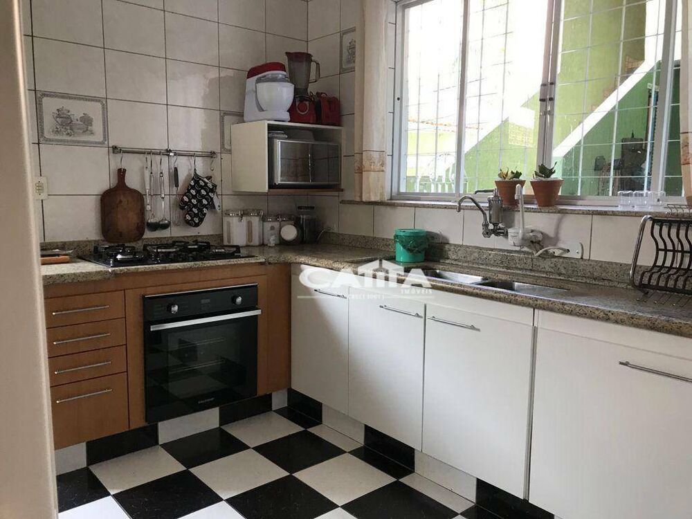 Sobrado, 3 quartos, 384 m² - Foto 2
