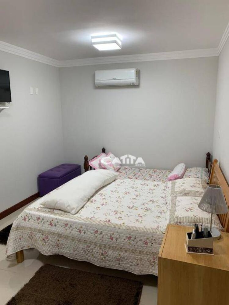 Chácara, 5 quartos, 2461 m² - Foto 8