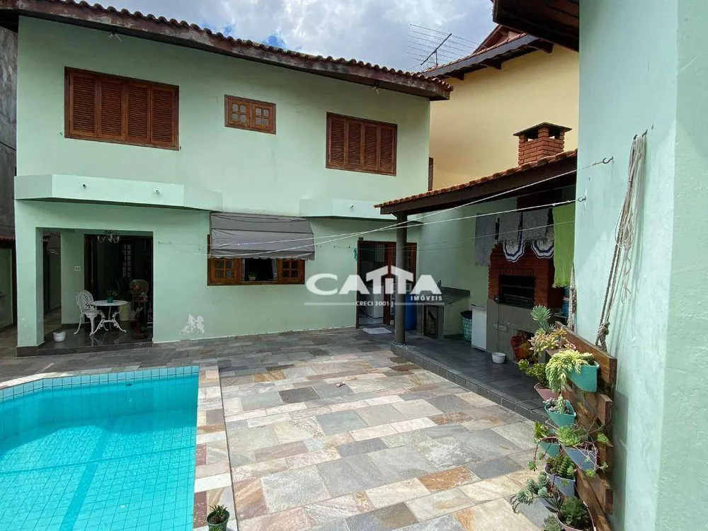Sobrado, 4 quartos, 317 m² - Foto 1