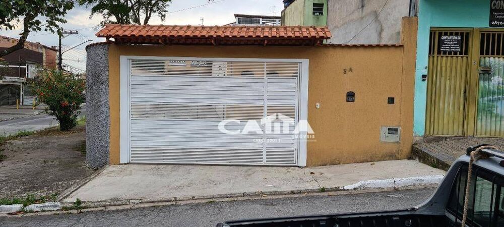 Casa à venda com 3 quartos, 120m² - Foto 1