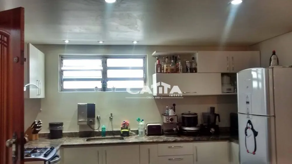 Sobrado, 3 quartos, 240 m² - Foto 1