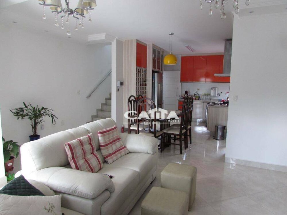 Sobrado à venda e aluguel com 3 quartos, 200m² - Foto 2