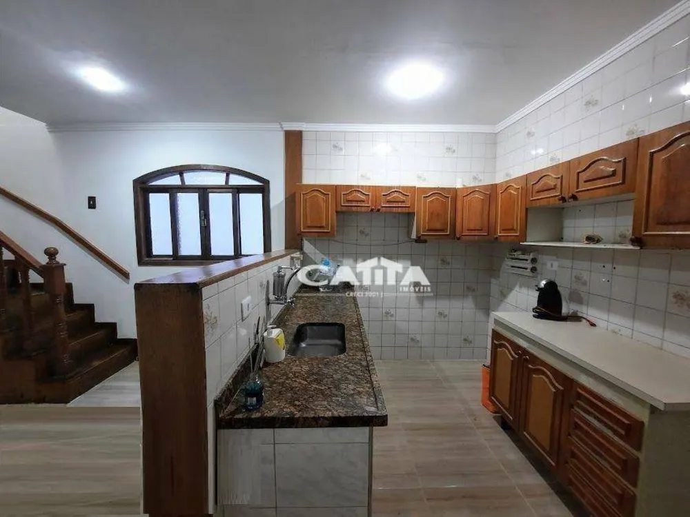 Sobrado, 4 quartos, 220 m² - Foto 2