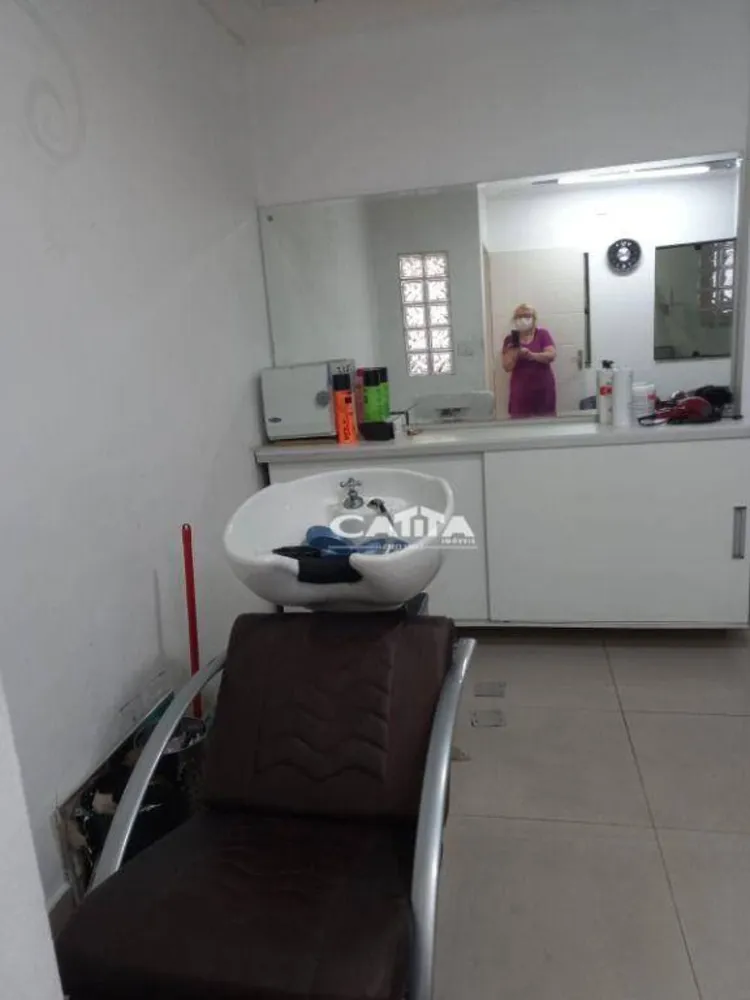 Sobrado, 1 quarto, 200 m² - Foto 1