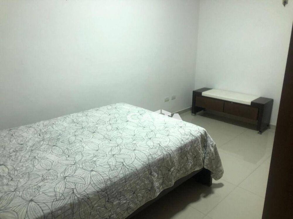 Sobrado à venda com 3 quartos, 210m² - Foto 13