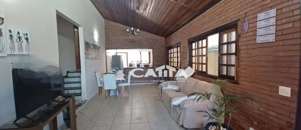 Casa, 3 quartos, 280 m² - Foto 2