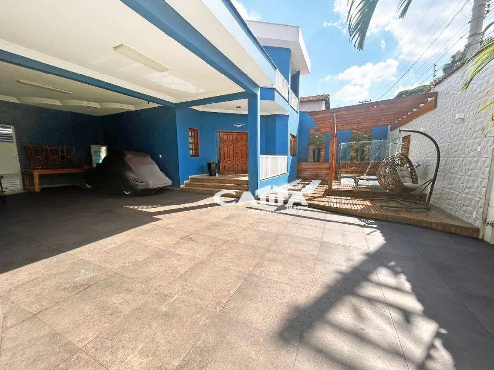 Sobrado, 3 quartos, 328 m² - Foto 5