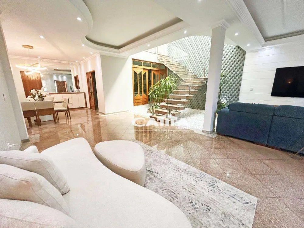 Sobrado, 3 quartos, 328 m² - Foto 4