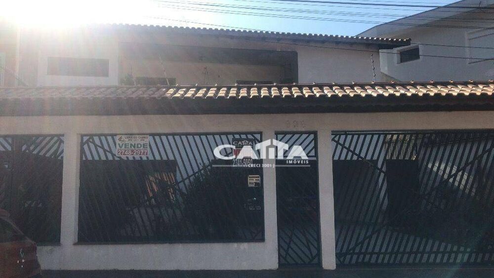 Sobrado, 3 quartos, 319 m² - Foto 1