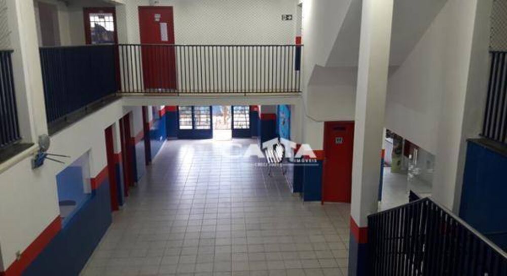 Prédio Inteiro, 2000 m² - Foto 1