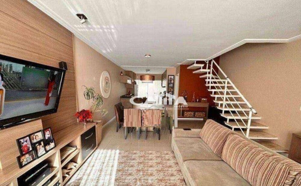 Sobrado, 3 quartos, 170 m² - Foto 1