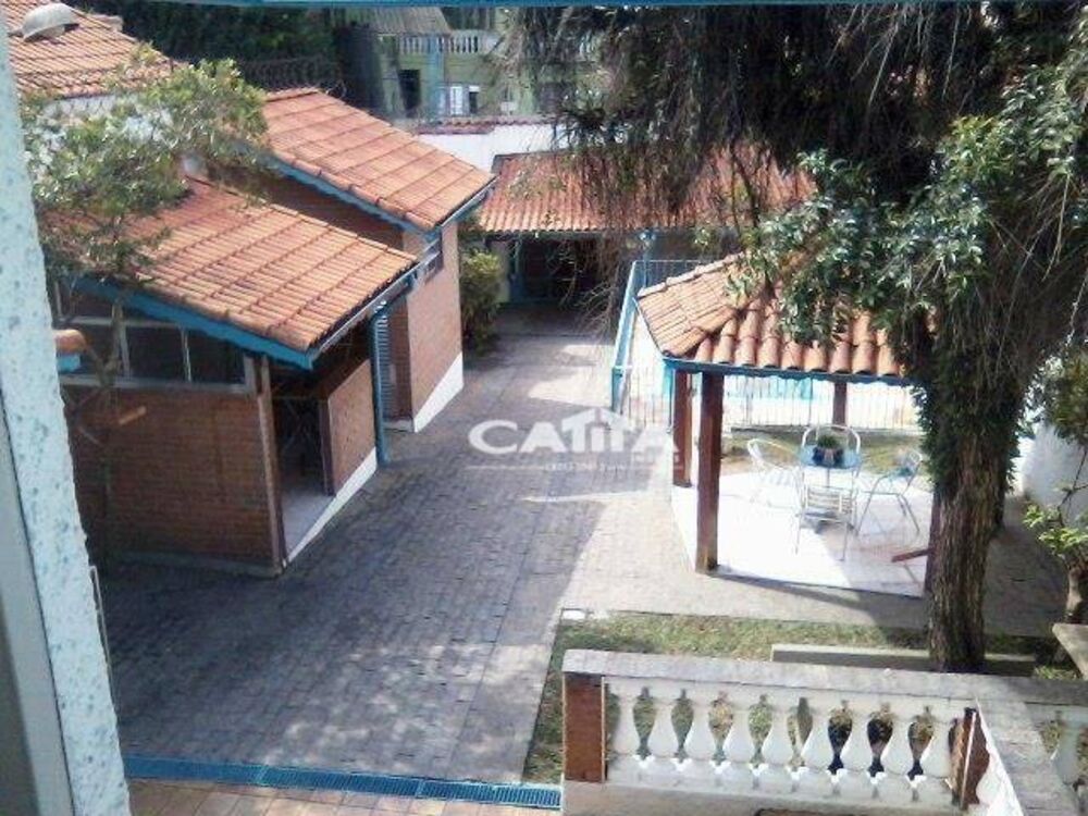 Casa, 2 quartos, 236 m² - Foto 1
