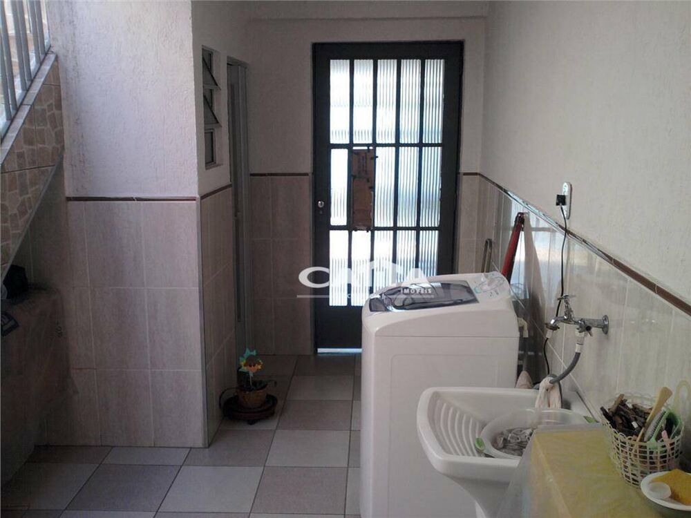 Casa, 2 quartos, 146 m² - Foto 1