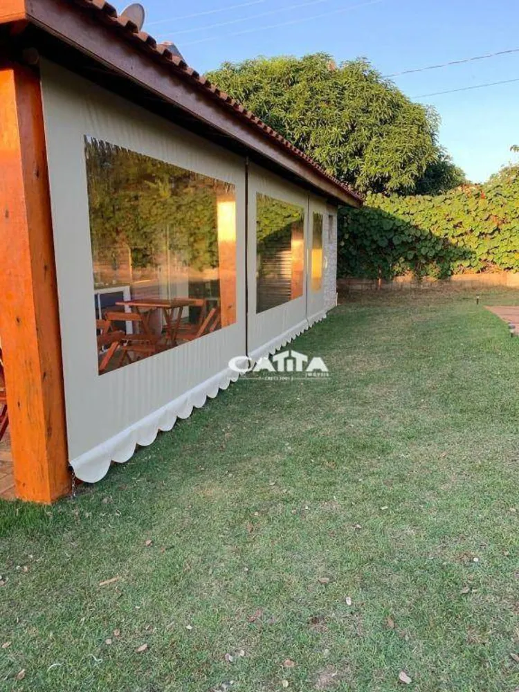Chácara, 3 quartos, 1000 m² - Foto 1