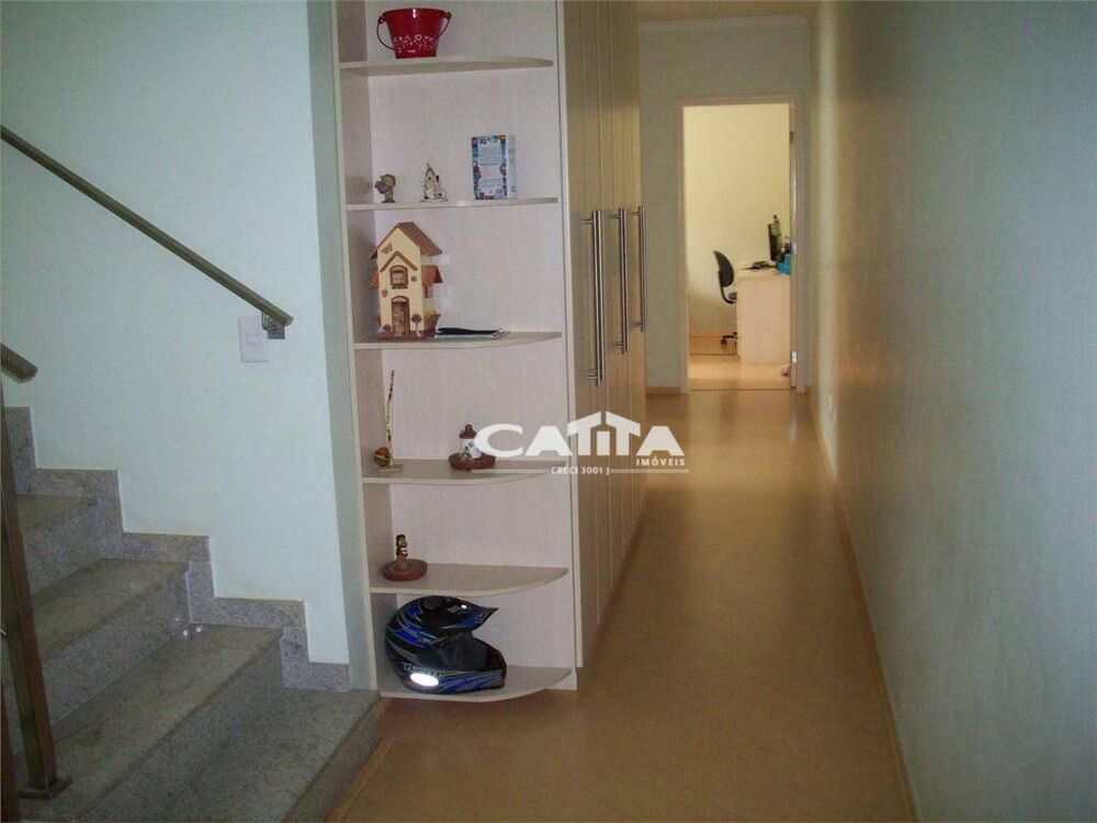 Sobrado à venda com 6 quartos, 241m² - Foto 10