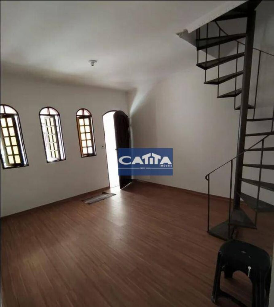 Sobrado à venda com 7 quartos, 270m² - Foto 2