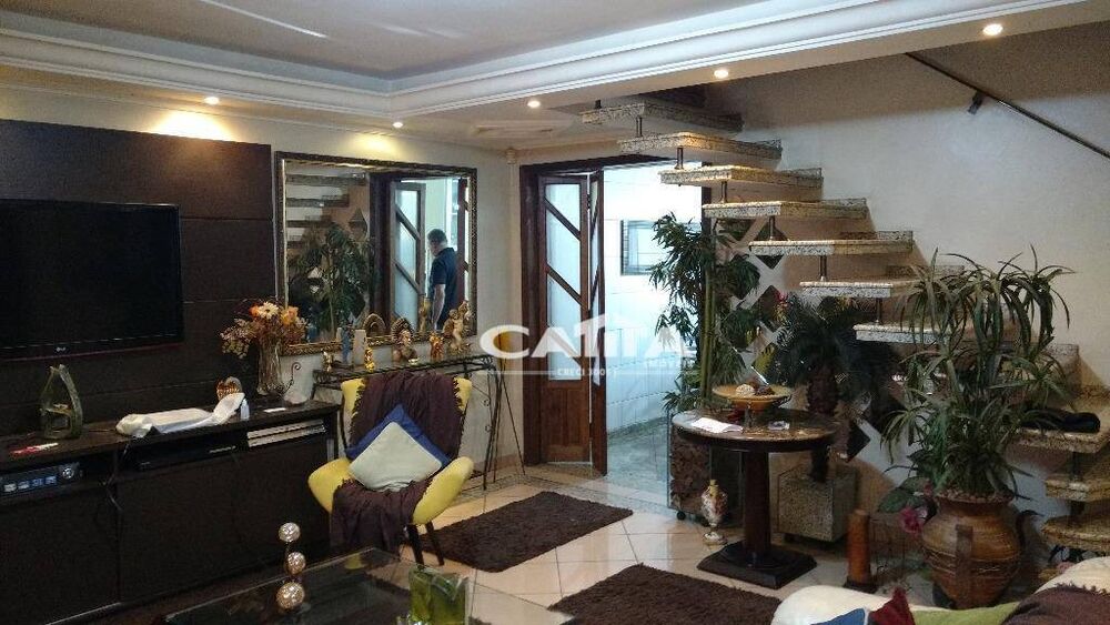 Sobrado, 2 quartos, 220 m² - Foto 1