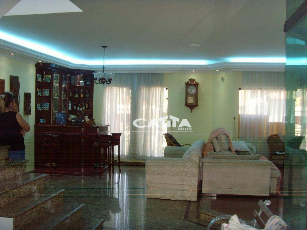 Sobrado, 3 quartos, 420 m² - Foto 1