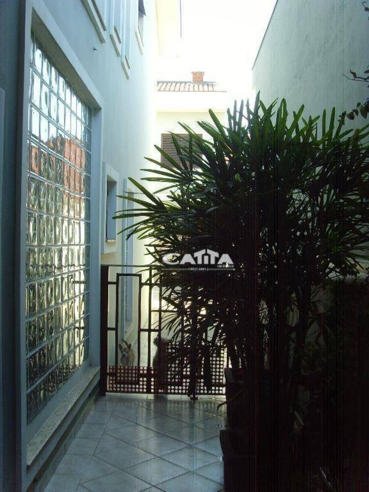 Sobrado, 3 quartos, 420 m² - Foto 2