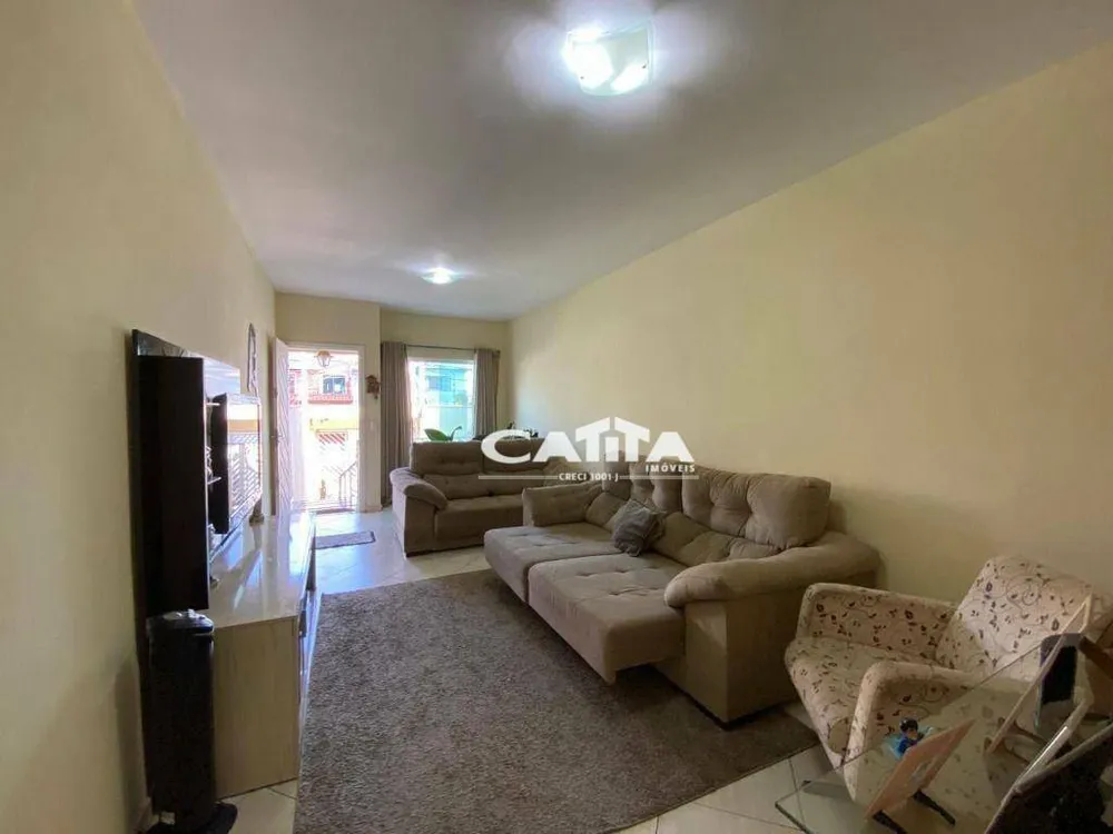 Sobrado, 3 quartos, 210 m² - Foto 2