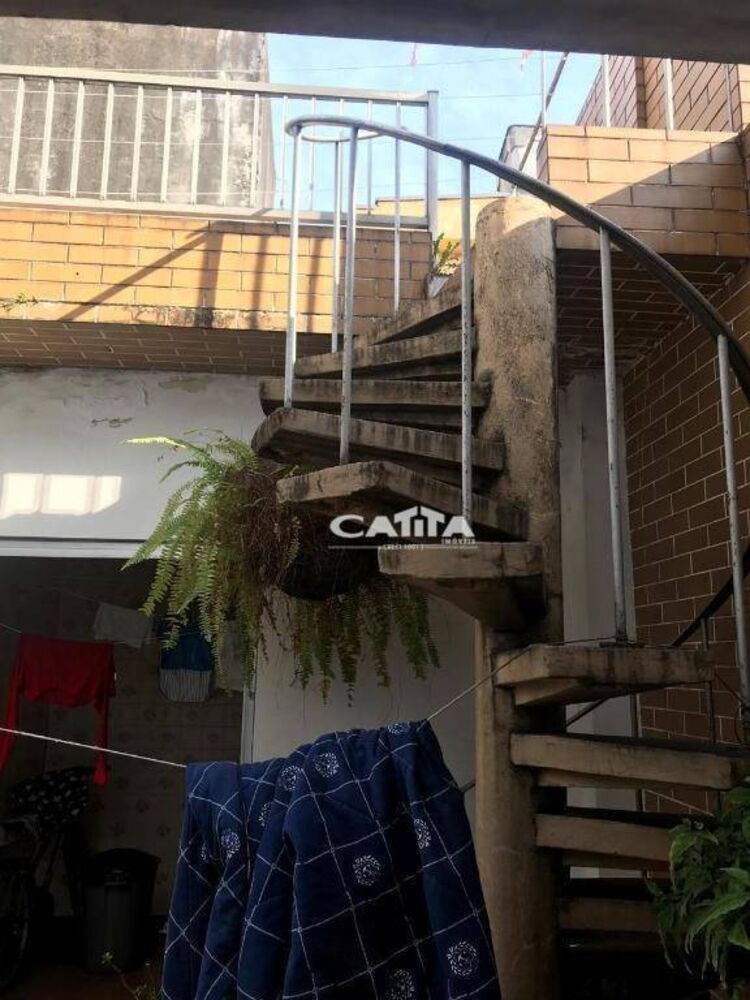 Sobrado à venda e aluguel com 4 quartos, 210m² - Foto 6