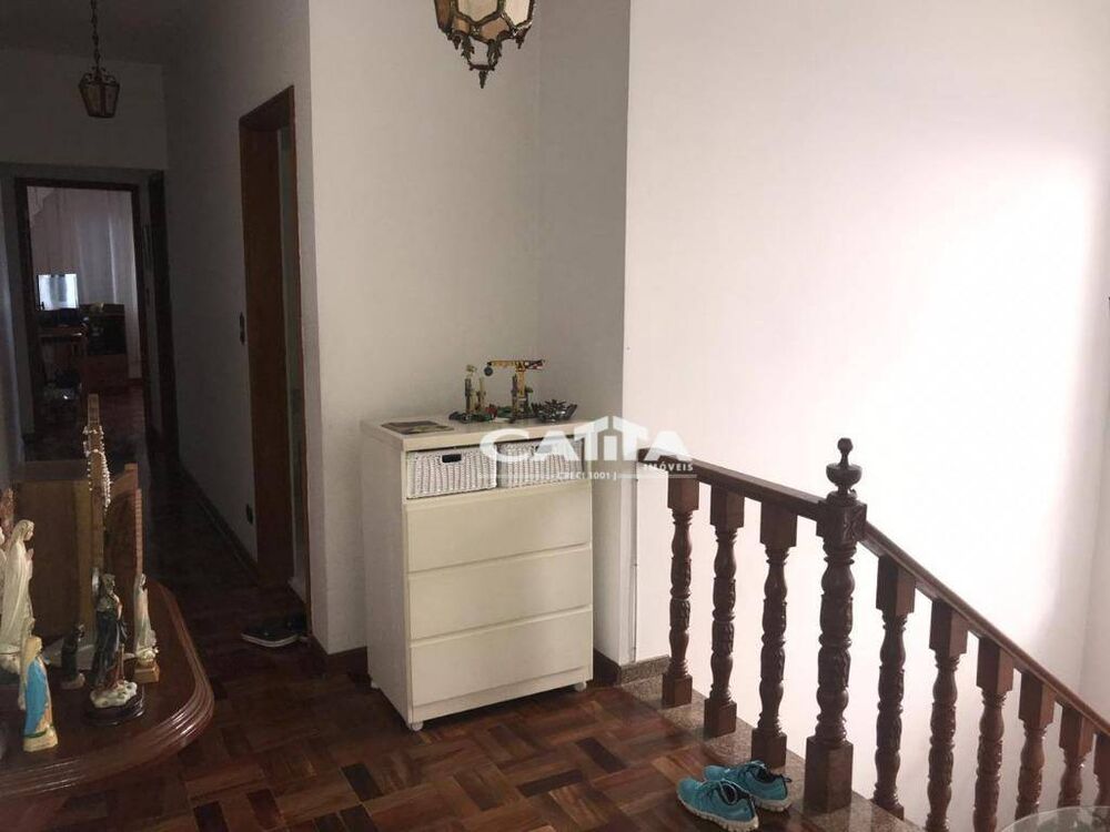 Sobrado à venda e aluguel com 4 quartos, 210m² - Foto 5