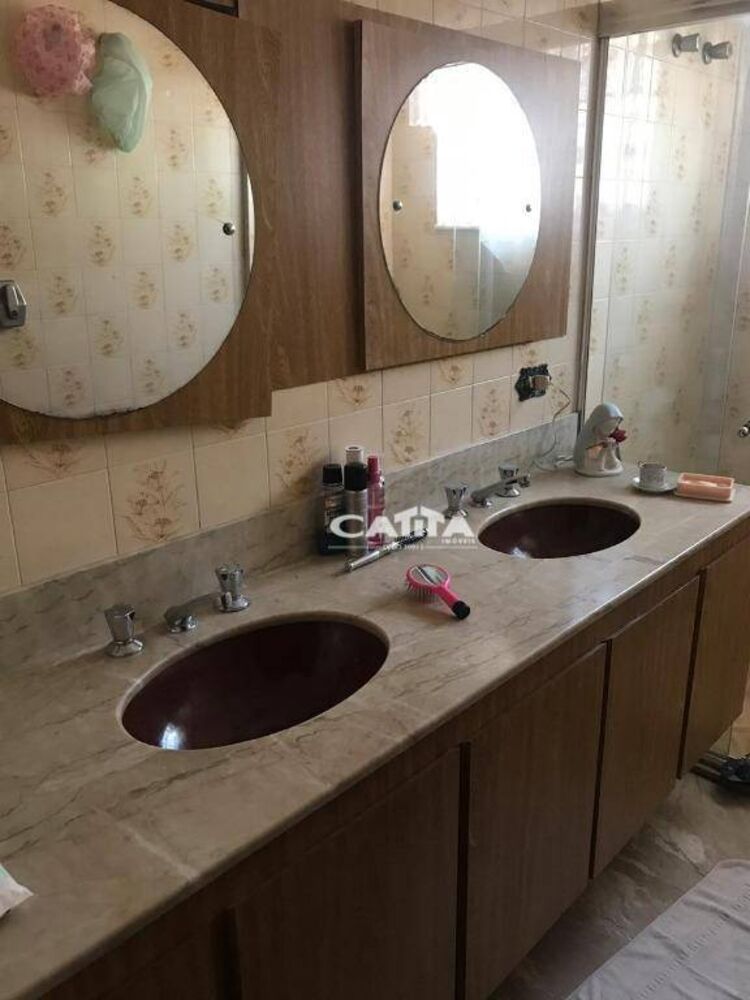 Sobrado à venda e aluguel com 4 quartos, 210m² - Foto 18