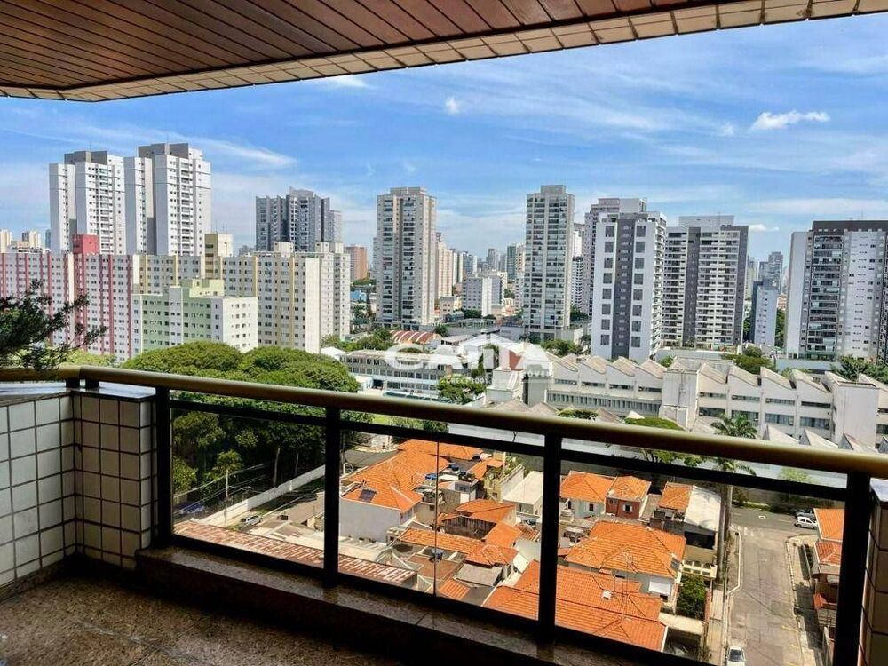 Apartamento à venda com 3 quartos, 197m² - Foto 4