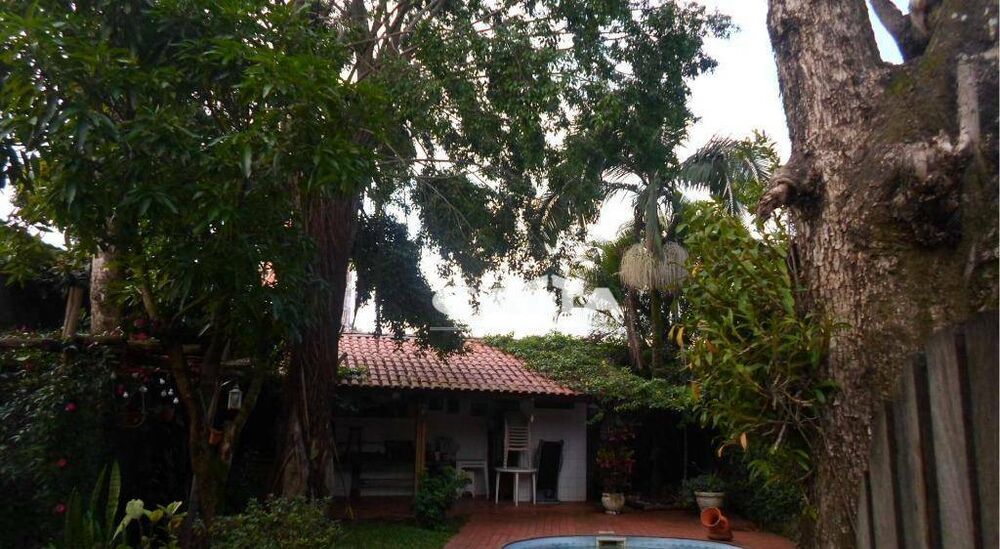 Casa, 3 quartos, 240 m² - Foto 16