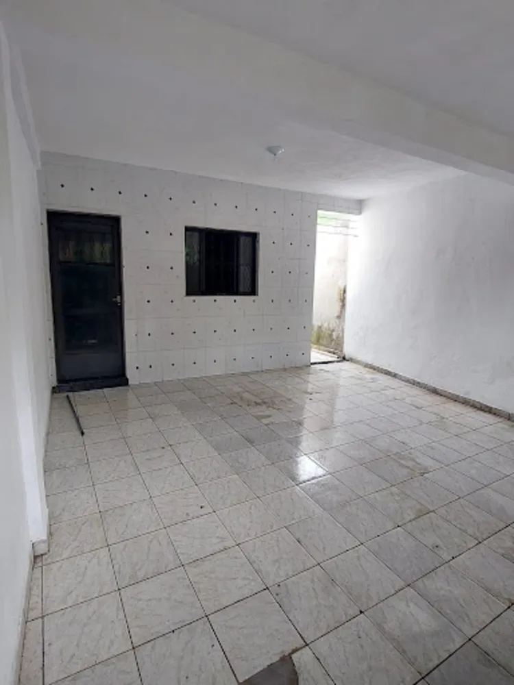Casa, 2 quartos, 150 m² - Foto 2