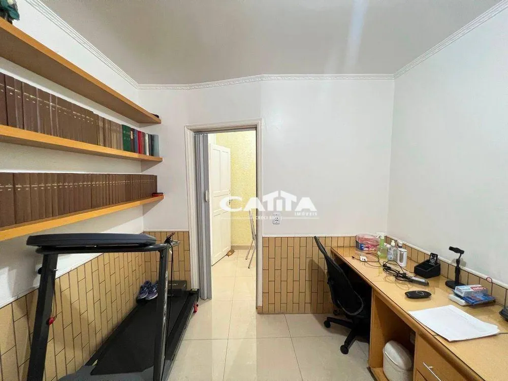 Sobrado, 3 quartos, 240 m² - Foto 1