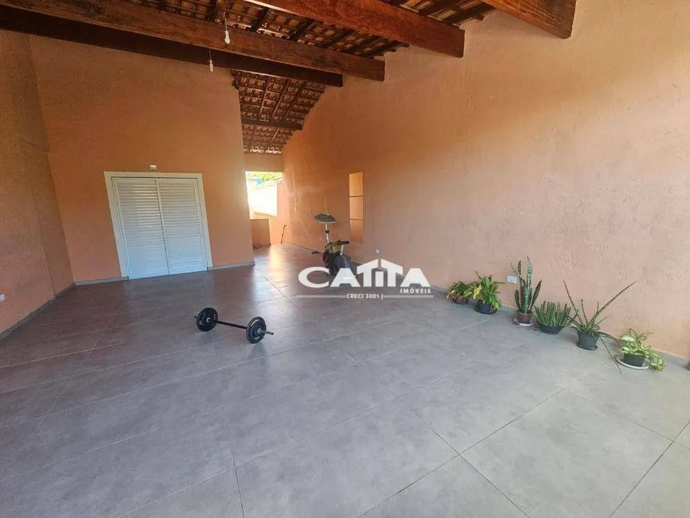 Sobrado, 3 quartos, 239 m² - Foto 2