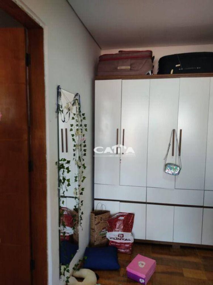 Casa, 5 quartos, 220 m² - Foto 1