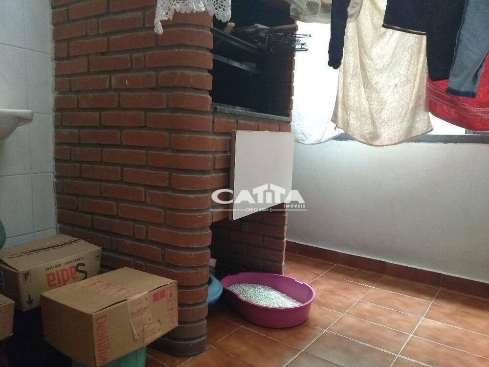 Casa à venda com 5 quartos, 204m² - Foto 9
