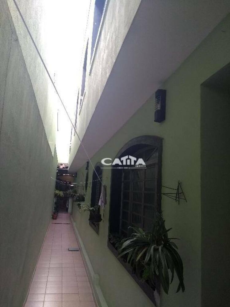 Casa à venda com 5 quartos, 204m² - Foto 13