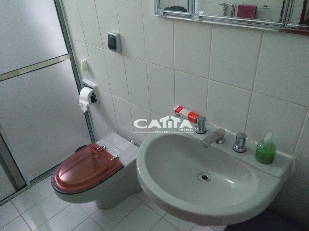 Casa à venda com 5 quartos, 204m² - Foto 6