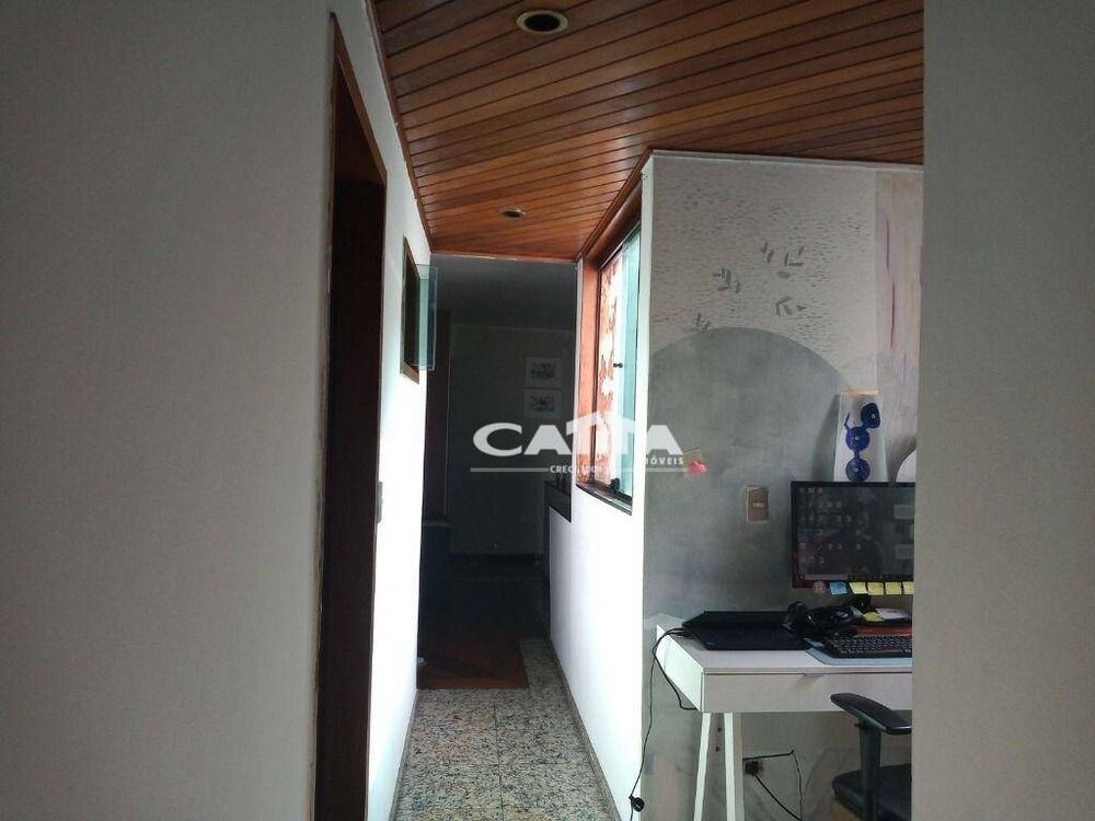 Sobrado, 3 quartos, 220 m² - Foto 1