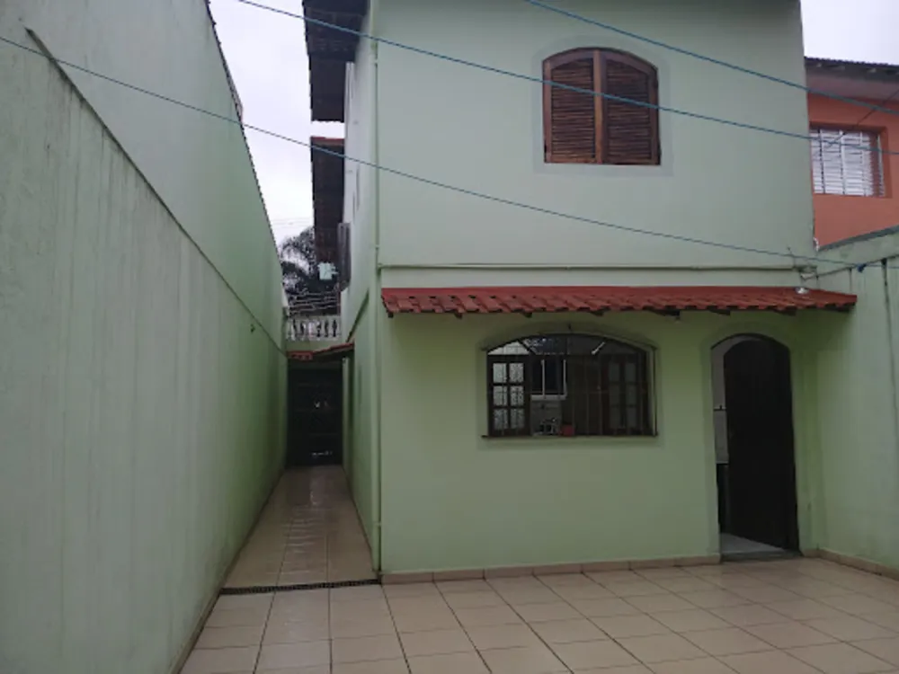 Sobrado, 3 quartos, 245 m² - Foto 1
