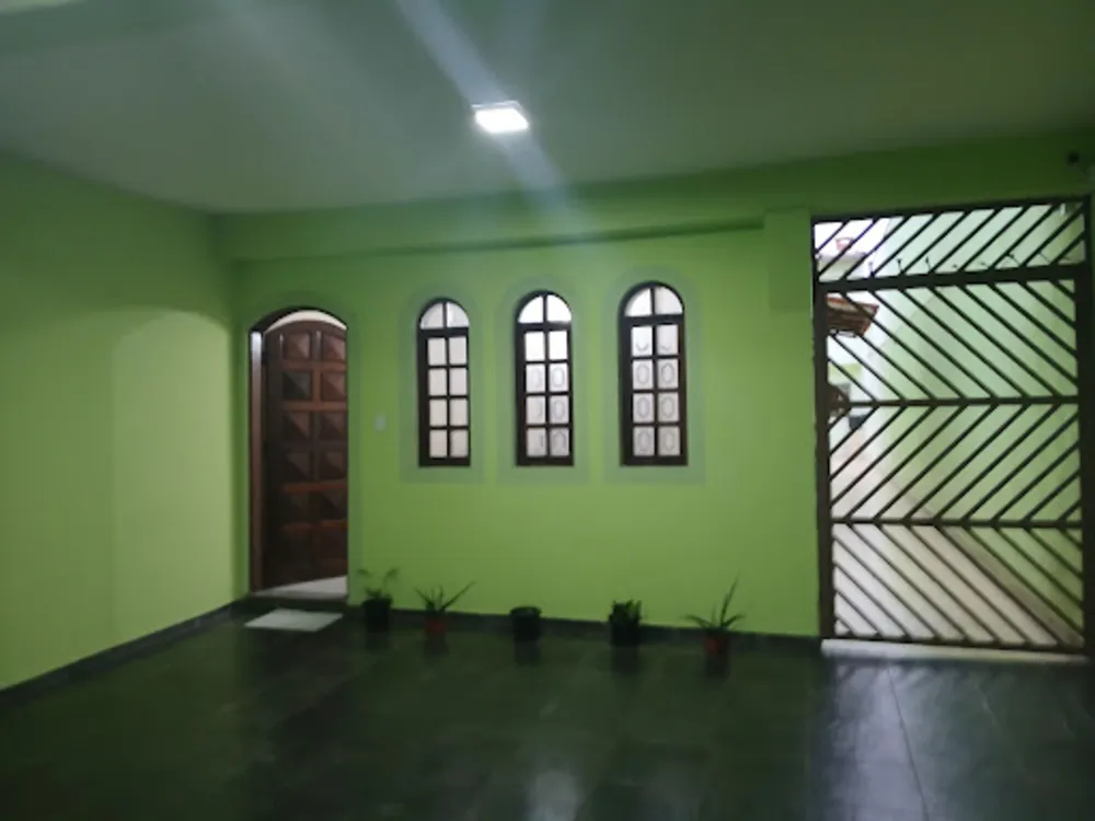 Sobrado, 3 quartos, 245 m² - Foto 2