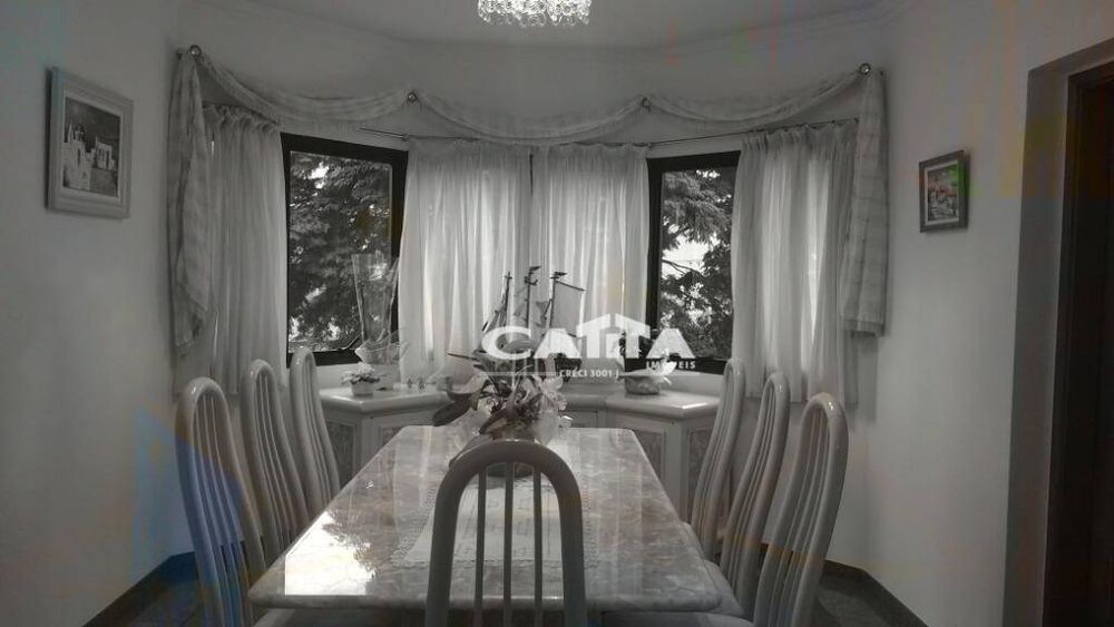 Apartamento à venda com 4 quartos, 202m² - Foto 3