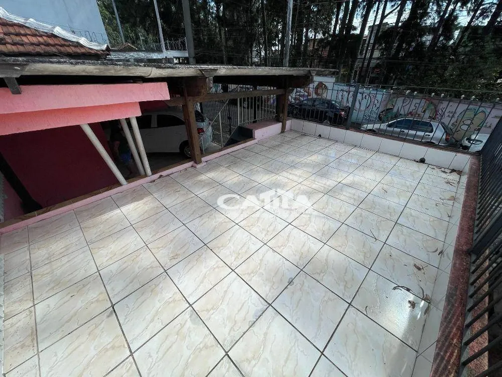 Casa, 3 quartos, 220 m² - Foto 2
