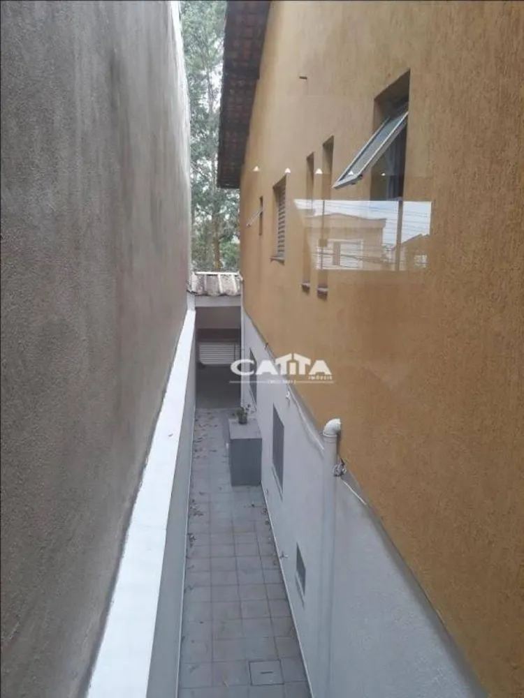 Sobrado, 3 quartos, 218 m² - Foto 1