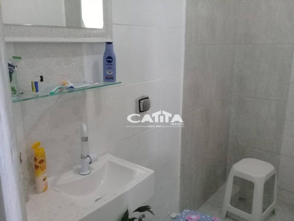 Casa, 4 quartos, 228 m² - Foto 2