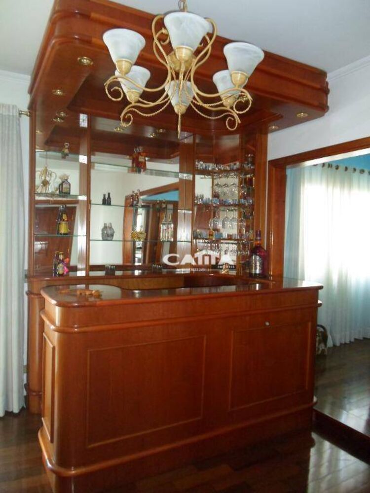 Apartamento à venda com 3 quartos, 190m² - Foto 4